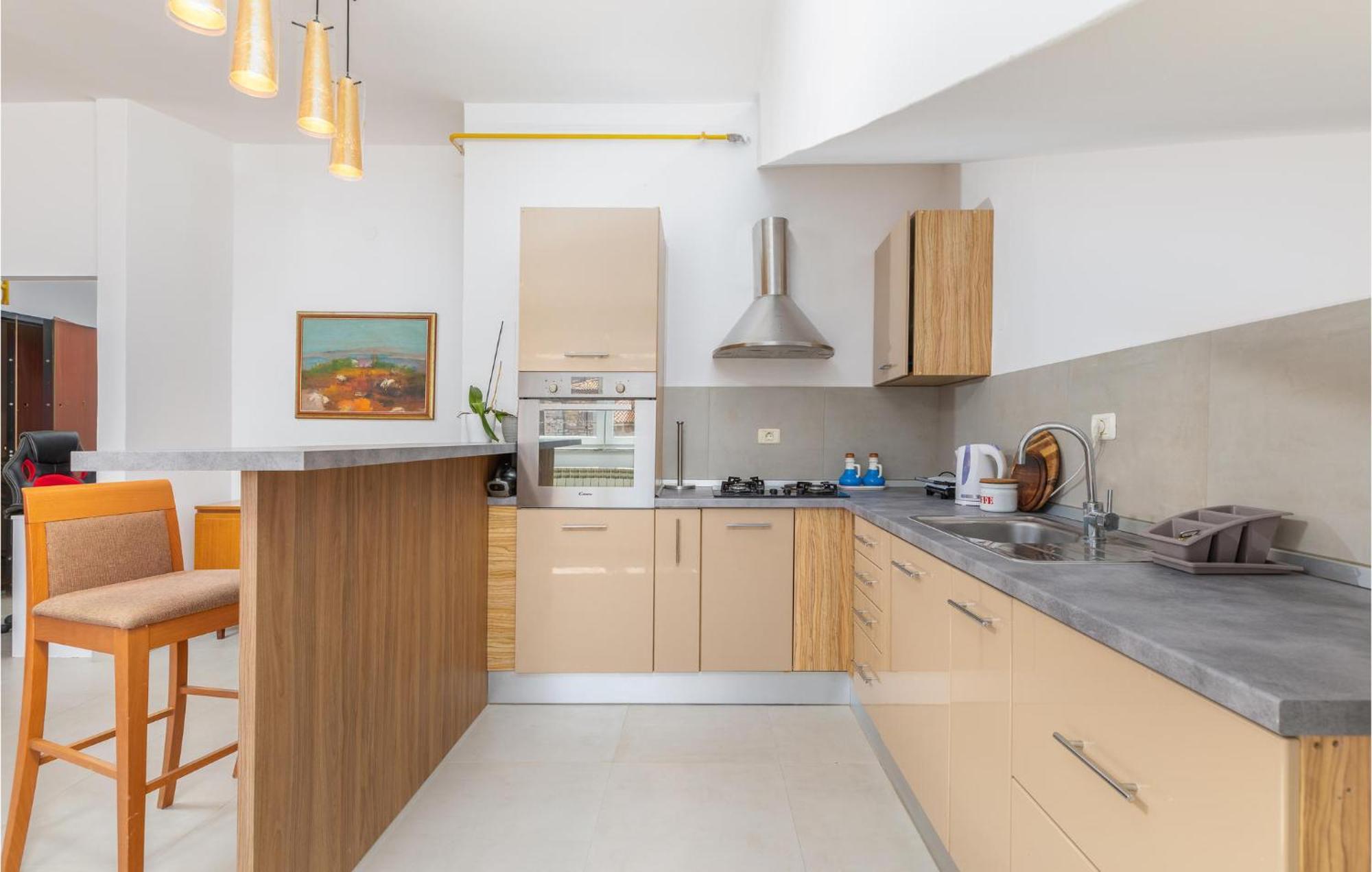 Awesome Apartment In Pula With Wifi ภายนอก รูปภาพ