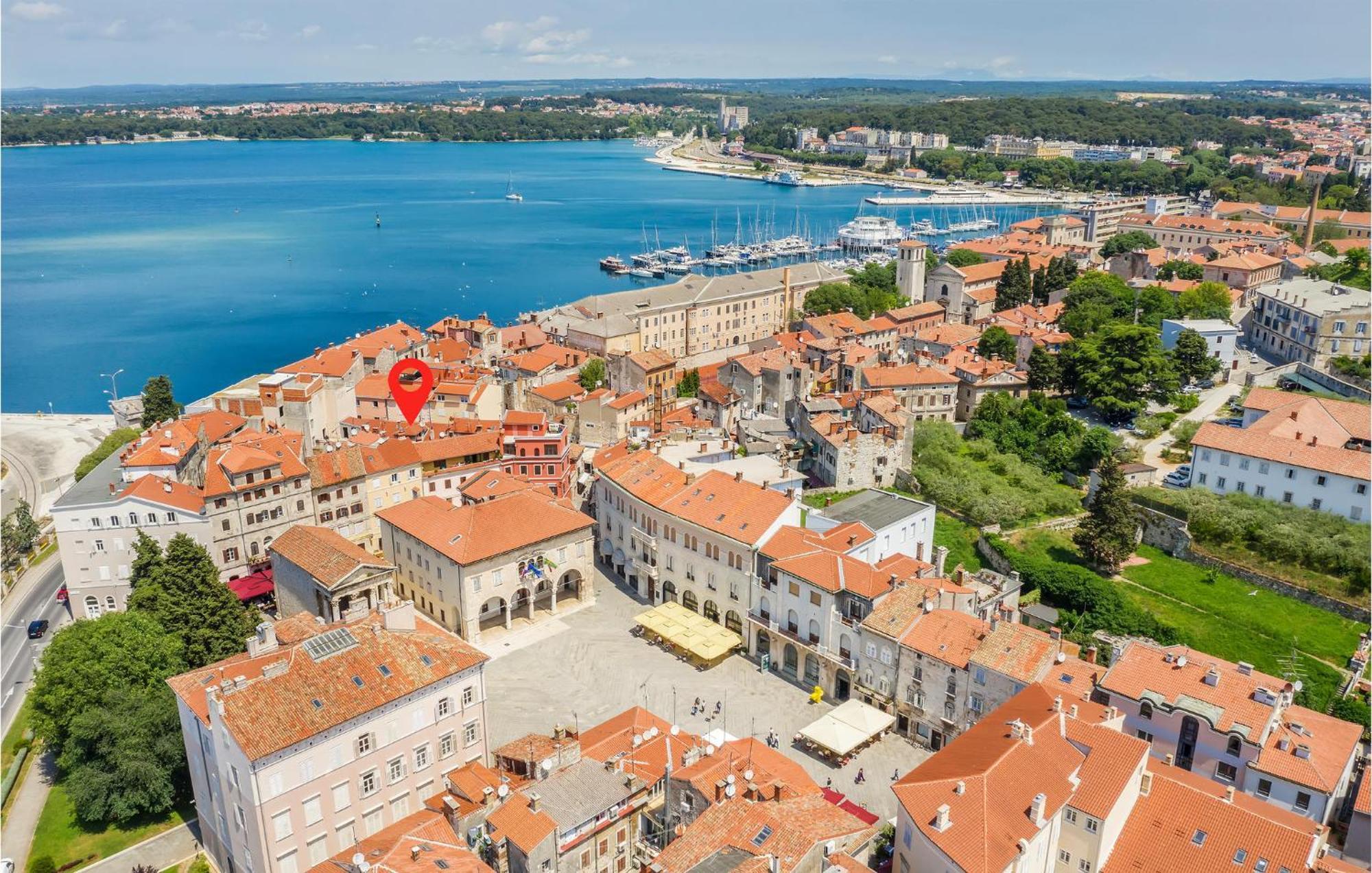 Awesome Apartment In Pula With Wifi ภายนอก รูปภาพ